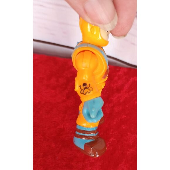 Imaginext Yellow Deep Sea Diver Action Figure - Picture 4 of 5